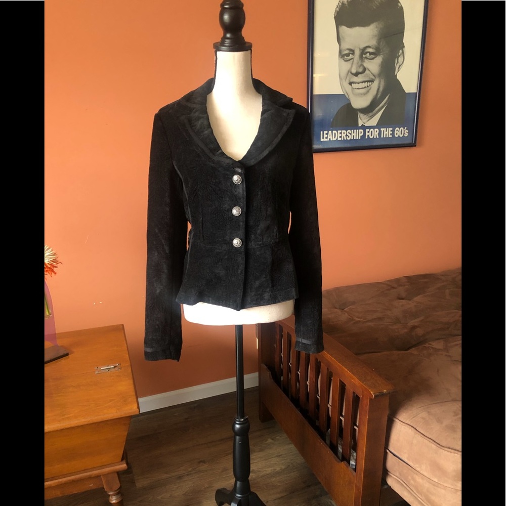 KENAR black velvety jacquard cropped blazer